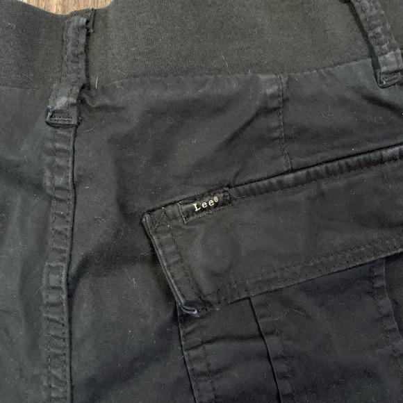 Capris - Picture 4 of 4